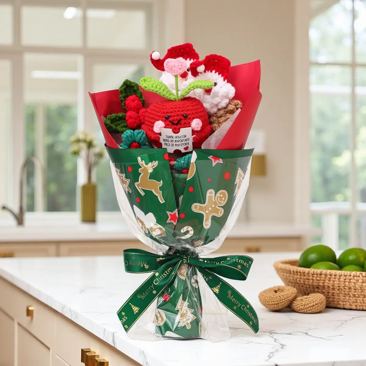 Handmade Christmas Theme Flower Bouquet, Knitted Santa Apple Doll, Festive Gift for Friends and Family, Home Desktop Decoration