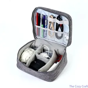 Large Capacity Travel Electronic Organizer Bag, Multi-functional Digital Storage Case for Charging Cables, Power Banks, Earphones & Projector Accessories. Spacious padded pouch ideal for business trips, outdoor travel and daily gadget sorting.