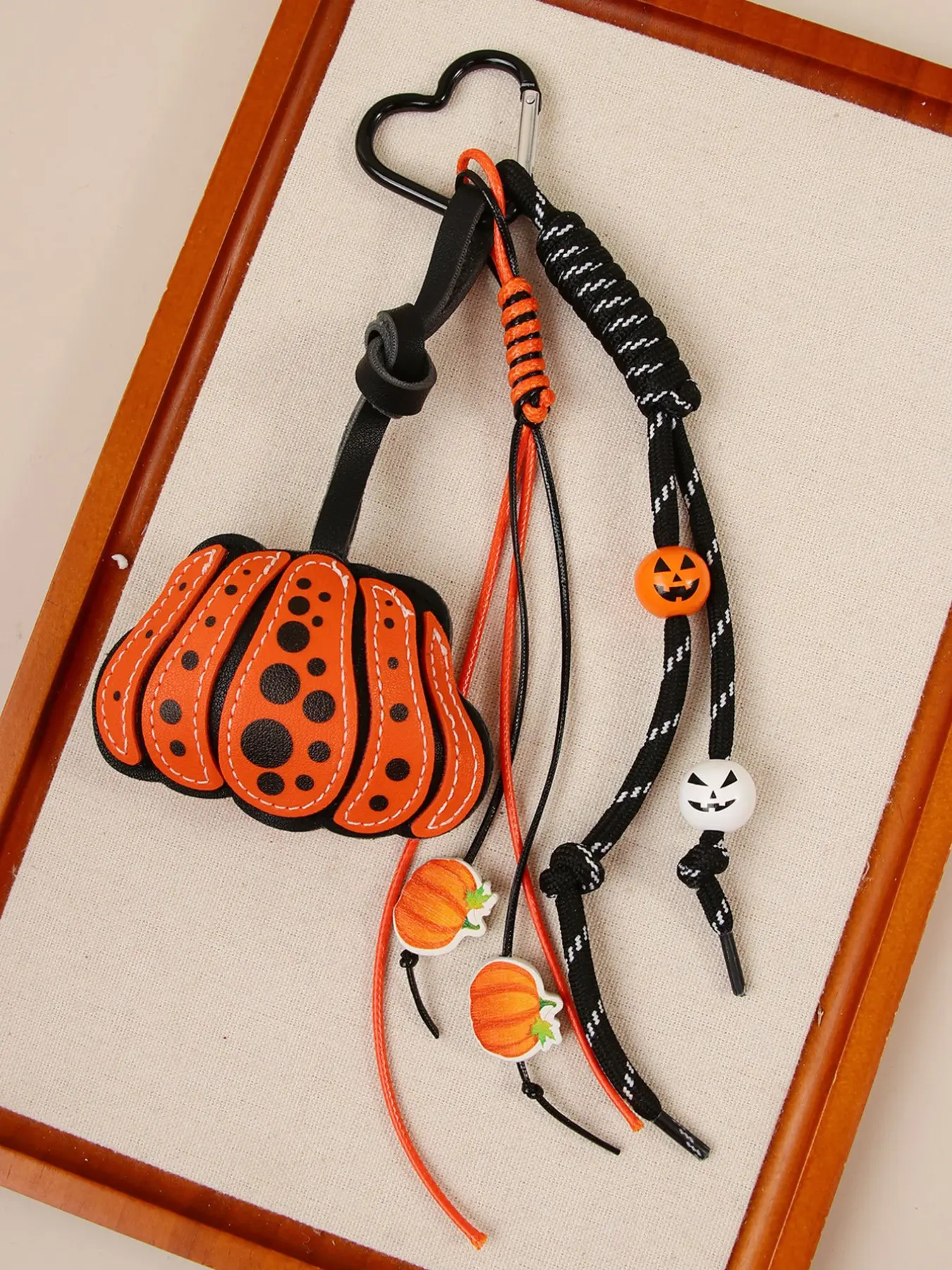 Halloween Pumpkin Keychain, Dual-Sided Leather Texture, Wooden Bead Design, Unique Bag Charm, Festive Accessory for Halloween Theme