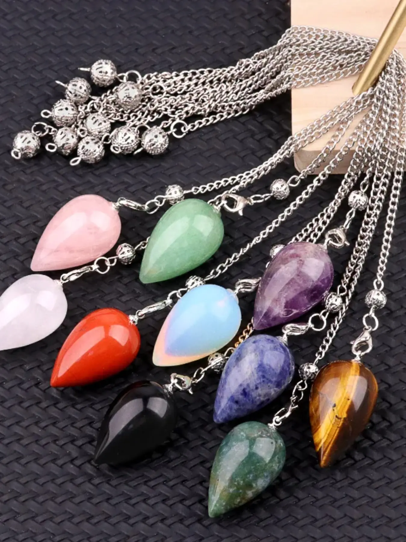 Natural Crystal Pendulum Pendant, Obsidian and Quartz for Divination and Finding Lost Items, Healing Accessory, Vintage Mystical Gift