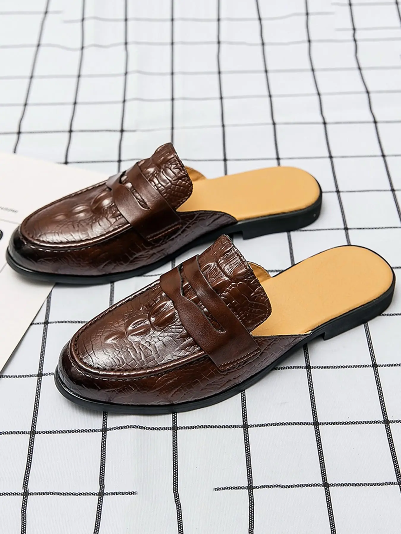 Men's Business Casual Gentlemen Shoes, PU Leather Bean Bag Slip-Ons, Breathable Fashion Half Sandals, Ideal for Daily Wear and Vacations