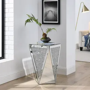 Mirrored End Table Modern Inverted Triangular Side Table with Crystal Design Decorative Glass Accent Small Coffee Table Bedside Table for Home Decoration Crystal Diamond Bed Night Stand