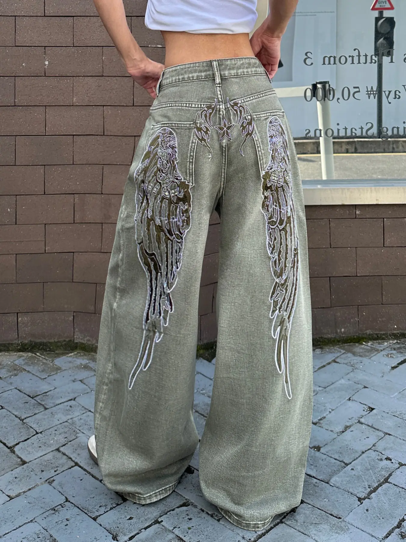 Women's Embroidered Wing Jeans, Embroidered Casual Jeans, Military Distressed Washed Loose Straight Leg Pants, Comfortable Street Style Streetwear Long Trousers