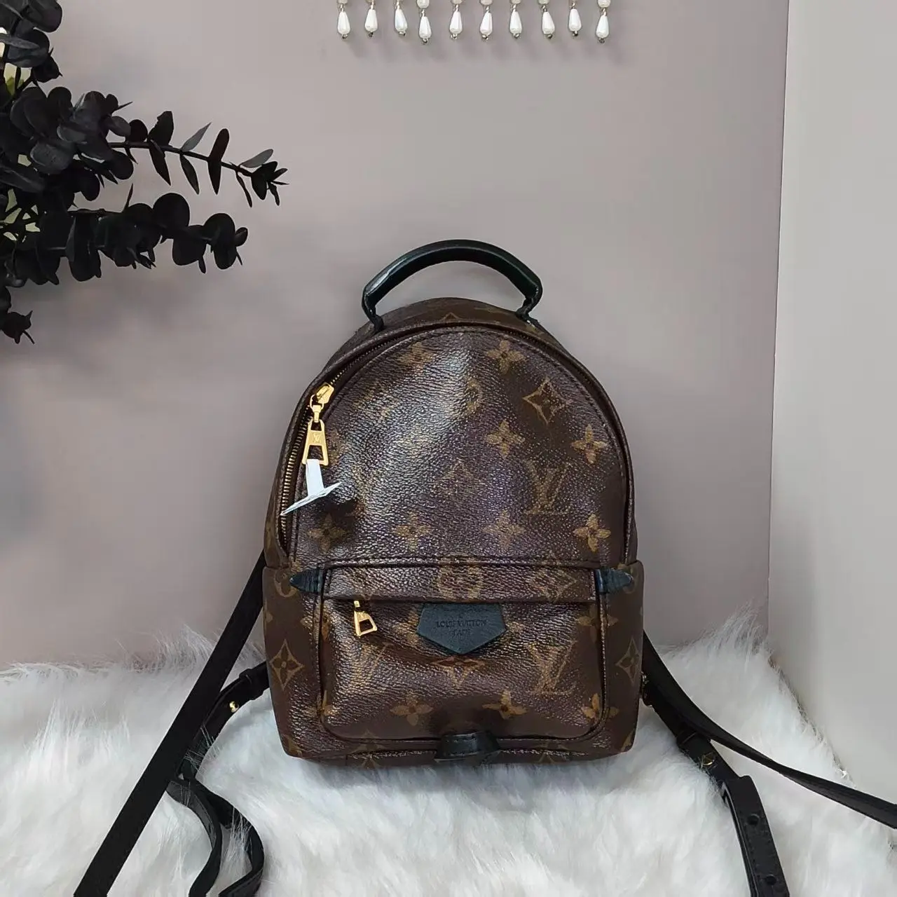 Pre-owned Louis Vuitton/Backpack/LYB1819992