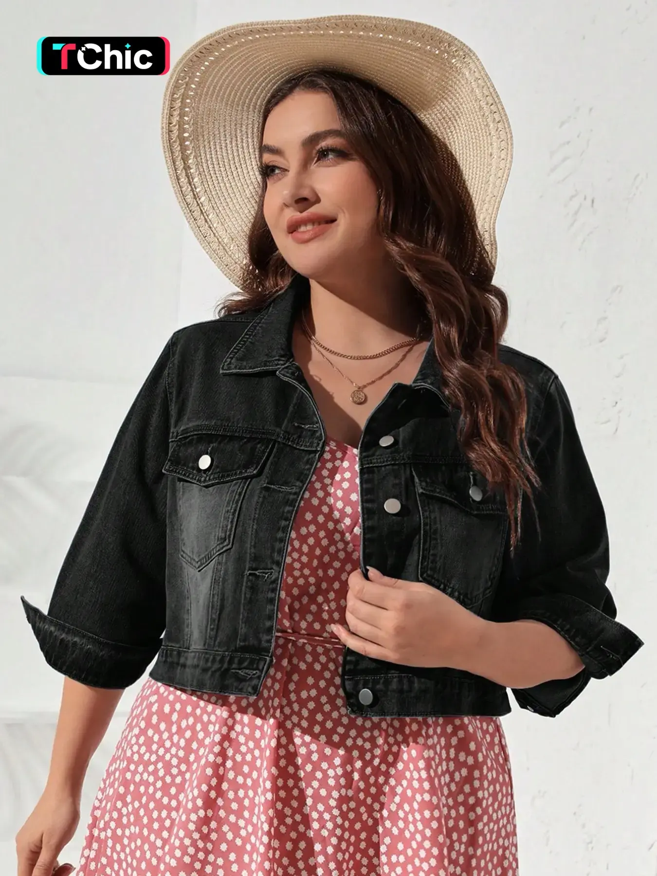 Plus Size Washed Denim Jacket, Vintage Style, Button Design, Slim Fit, Casual Fashion, Daily Wear, Women's Plus Size Denim Jacket
