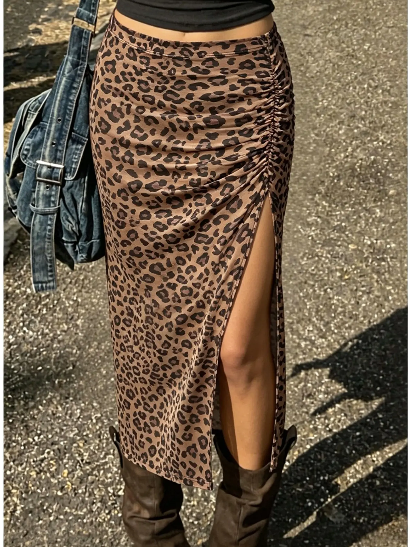 Women's Leopard Print High Waist Split Skirt, Leopard Printed Skirt, Sexy Style, Soft Fabric, Slim Fit, Perfect for Daily Wear or Outing