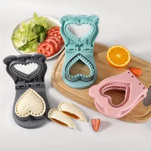 1pc, Heart Shaped Sandwich Cutter And Sealer, Easy Pastry Cutter, For Lunch Box Decoration, Baking Tools, Kitchen Accessories