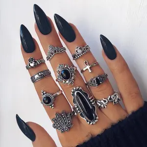 12 Pcs Vintage Rings Set for Women, Gothic Silver Tone Stackable Finger Rings with Black Gemstones, Punk Elephant Crown Jewelry for Everyday Wear