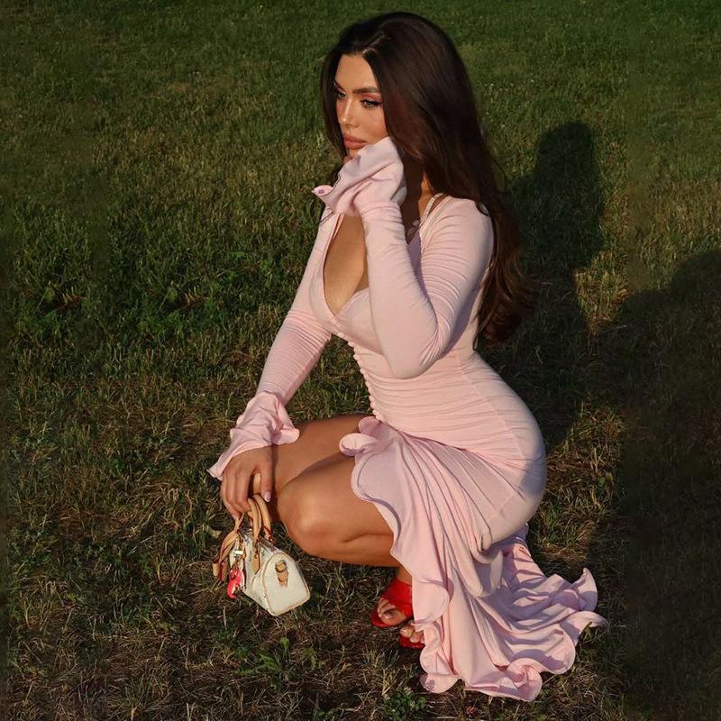 New Fashion V-neck Bell-sleeve Ruffle Dress with Hanging Decor Ornaments for Stylish Outfits and Hangable Decoration