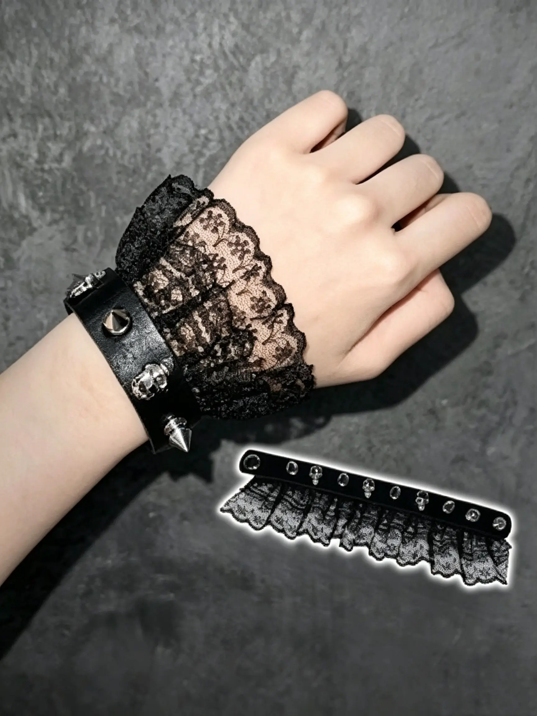 Gothic Punk Lace Wristband Bracelet, PU Leather with Skull and Rivets, Adjustable, Gothic Rock Women's Jewelry, Daily and Party Accessory