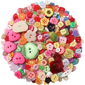 Buttons 2 and 4 Holes  for Sewing Crafts DIY Projects Multiform