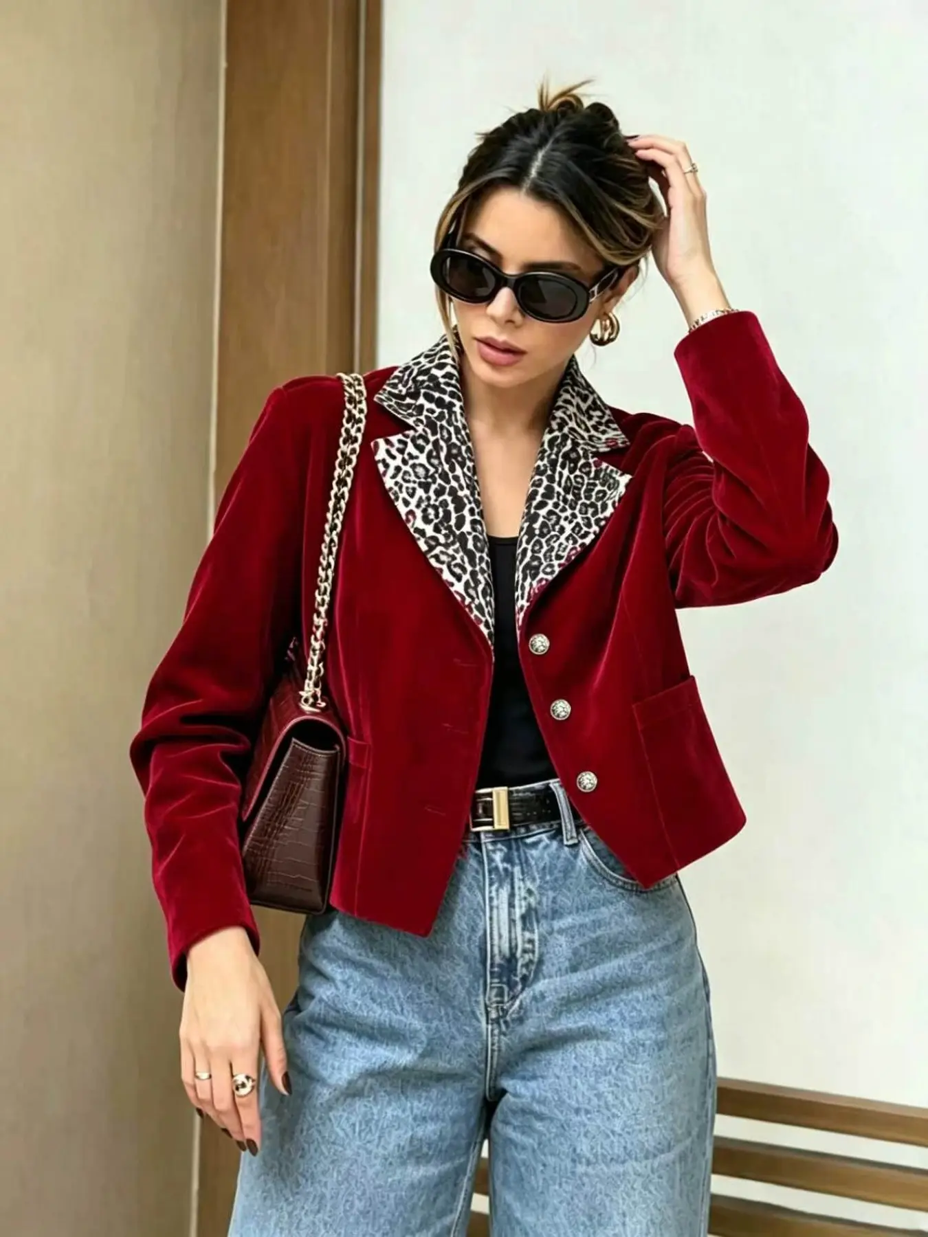 Autumn Winter European Vintage Wine Velvet Short Suit Women, Leopard Print Lapel Patchwork Single Button Slim Fit Blazer, Luxury Style Jacket