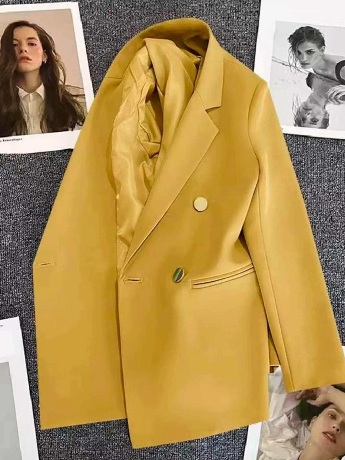 Women's Classic Two-Buckle Jacket, Slim-Fitting Long Sleeve, All-Season Plain Design, Versatile for Office & Casual Wear, Formal, Everyday, Elegant Office Workwear