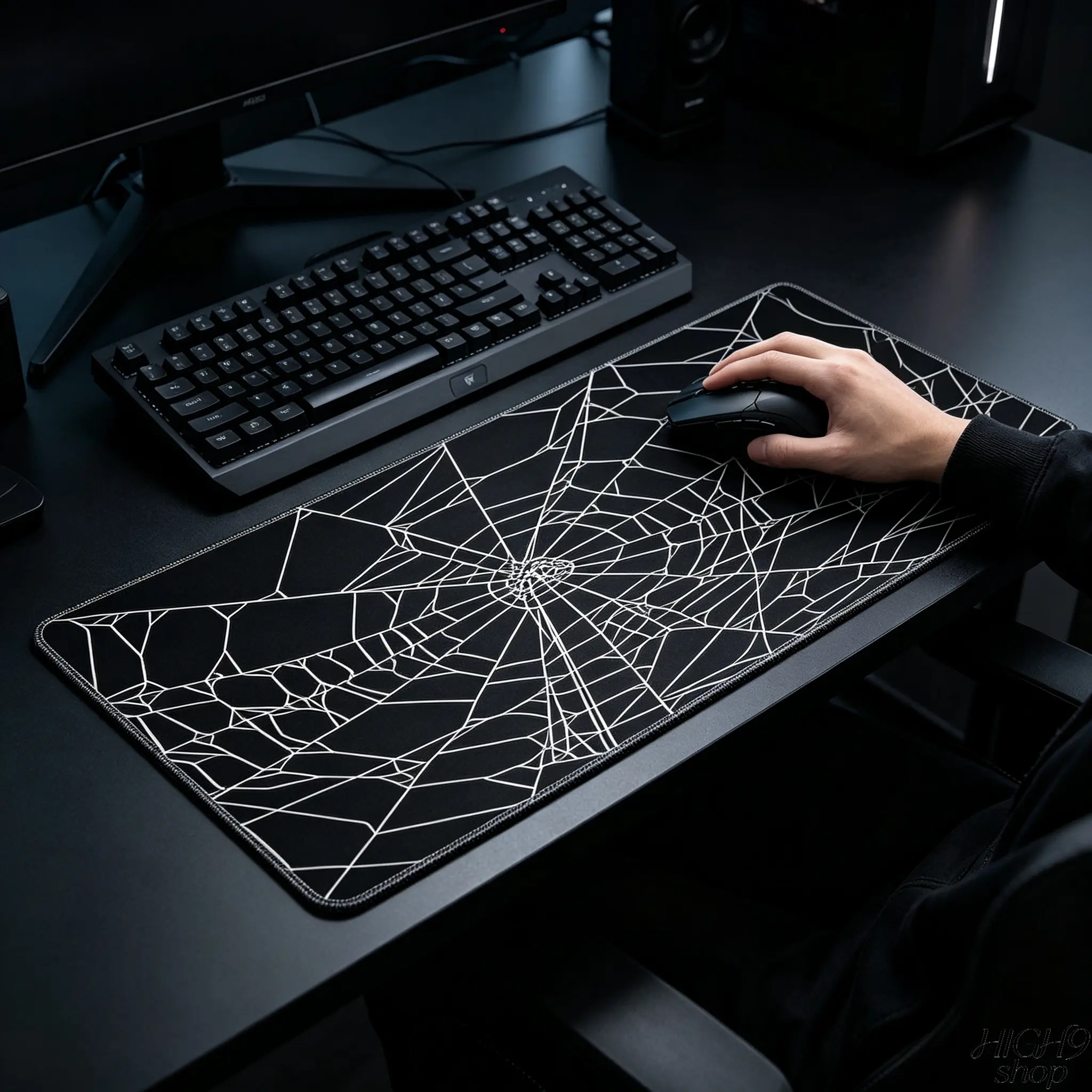 Spider Web Pattern Large Gaming Mouse Pad, Natural Rubber Non-Slip Extended Desk Mat with Heat Transfer Printed Design for PC Laptop Gaming & Office Use, Desk Accessories Decor