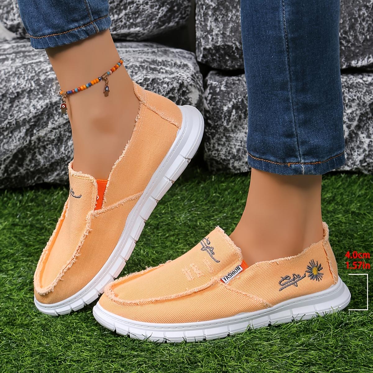 Women's Floral Daisy Embroidered Slip-On Loafers - Lightweight Washed Canvas with Anti-Slip PVC Sole, Frayed Trim Comfortable Sneakers for All-Season Casual, Party & Outdoor Wear, Ladies Shoes
