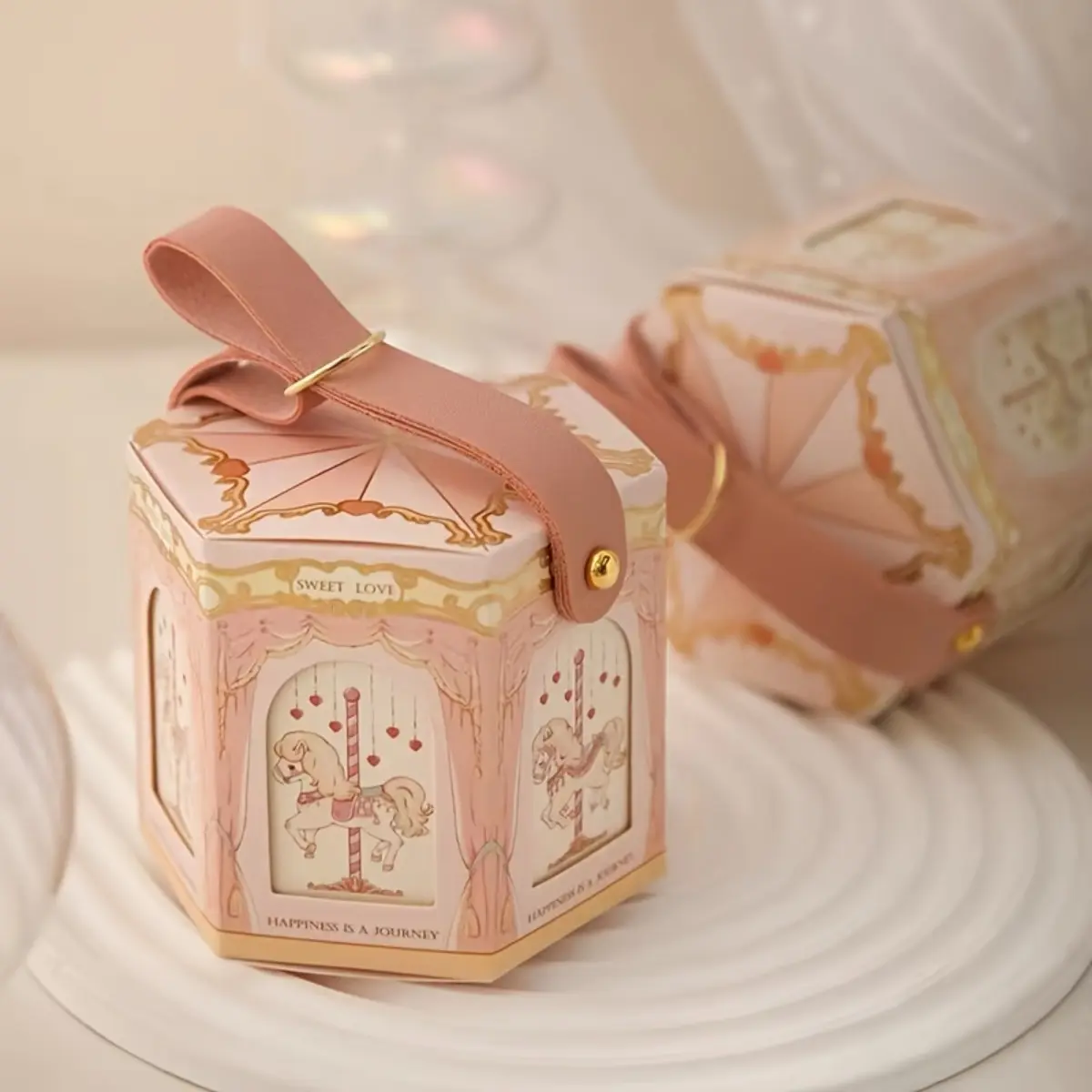 10-piece carousel gift box, wedding candy gift set, chocolate packaging box, suitable for weddings, birthdays, party gift bags, and Christmas gift wrapping supplies