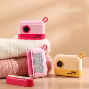 3-in-1 multifunctional camera lint remover, washable, compact and portable, cartoon design, lint roller, pet hair removal brush, easily removes hairballs and loose hair