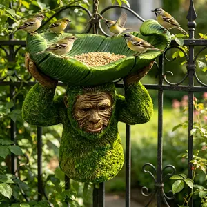 Creative Garden Statue, Gorilla Holding Banana Design, Bird Feeder Decor, Resin Sculpture for Lawn and Courtyard, Home Decoration