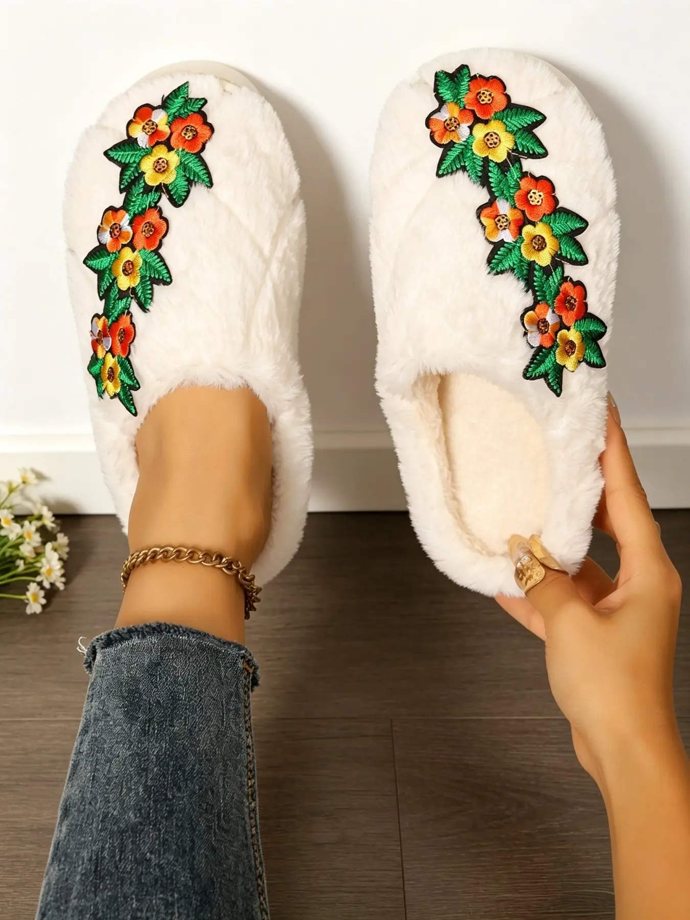 Floral Embroidery Fluffy Home Slippers Women Closed Toe Cozy Indoor Shoes