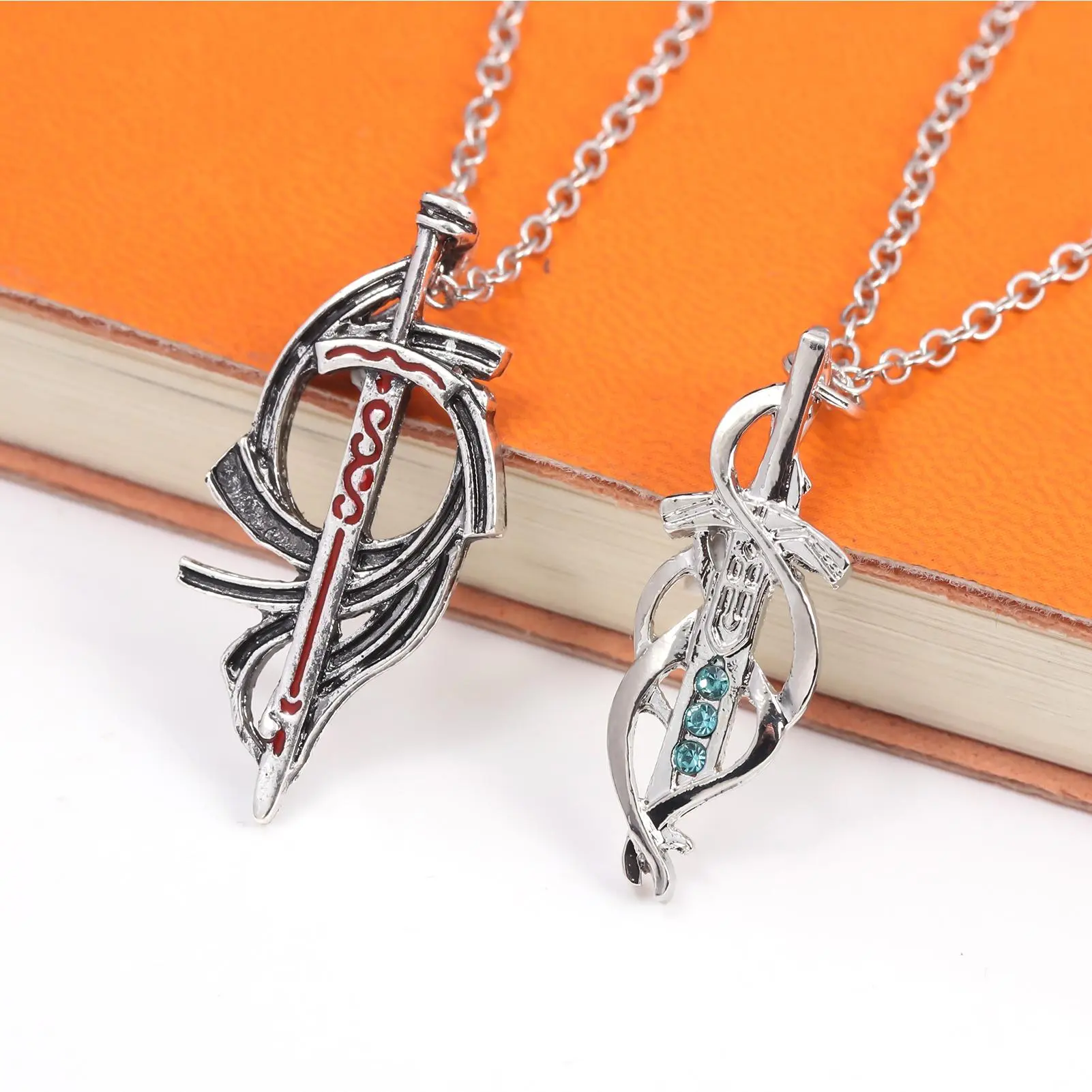 Anime Theme Alter Saber Necklace, Fate Stay Night Inspired Fashion Costume Jewelry for Cosplay Parties, Cosplay Party