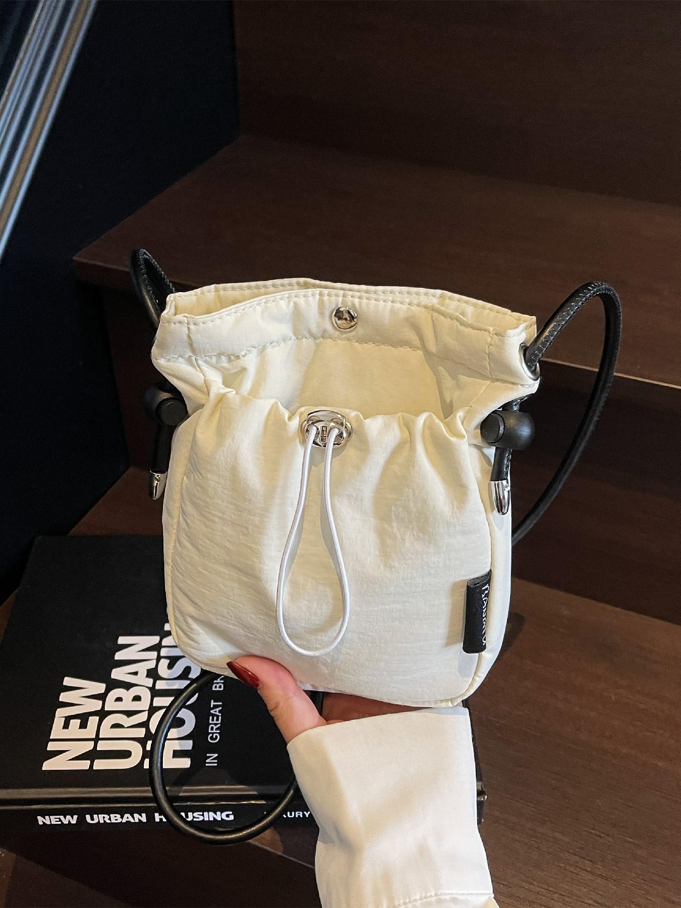 Lightweight Casual Nylon Phone Bag, Mini Backpack for Outdoors, Plain Design, All-Season Fashion Accessory, Versatile and Stylish