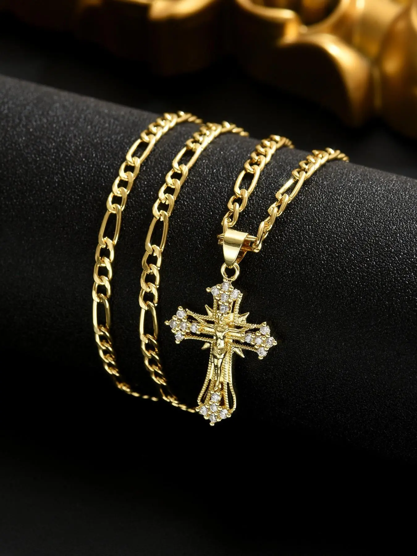 Titanium Steel Jesus Cross Faith Pendant Necklace, Sparkling Rhinestones, Casual Religious Jewelry, Perfect Gift for Graduation, Thanksgiving