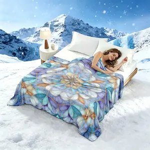 Ultra-soft and cool summer blanket—comfortable, lightweight, and breathable. Features natural cooling properties and a soft, breathable texture that feels cool against the skin. Perfect for use on beds or sofas as a cooling blanket.