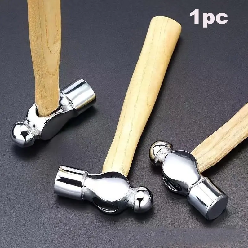 Mini Hammer Survival Tool, Portable Car Escape Aid, Crush Walnuts, Wooden Handle, Essential Gear for Outdoor Activities