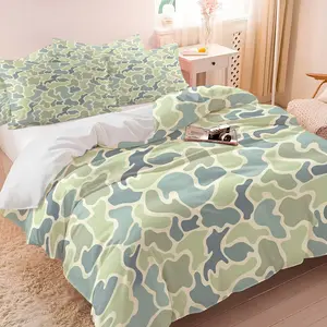 Fresh Green Camouflage Duvet Cover Set, 1 Duvet Cover + 1/2 Pillowcases, Cozy Breathable Fabric, Muted Green Camouflage Pattern, Universal Decor For Guest Rooms, Dorms & Bachelor Apartments