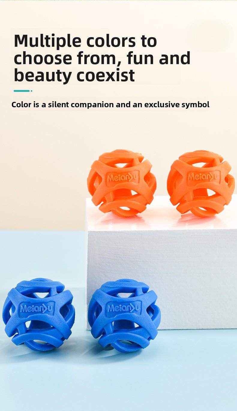 Pet toy hollow ball grinding teeth bite-resistant elastic rubber ball dog self-high outdoor throwing buoyancy toy