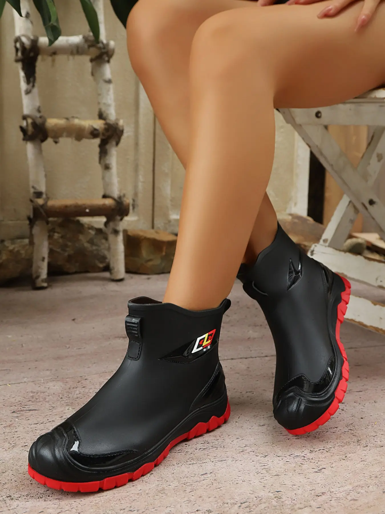 Women's Fashion Low Top Waterproof Rain Boots, Lightweight Breathable, Large Size, Durable Anti-Slip Sole, Outdoor Daily Use