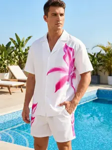 Men's Vacation Swimwear Set, Manfinity Two-Piece, Short Sleeve Top & Shorts, Digital Print Design, Ideal for Holiday & Casual Wear