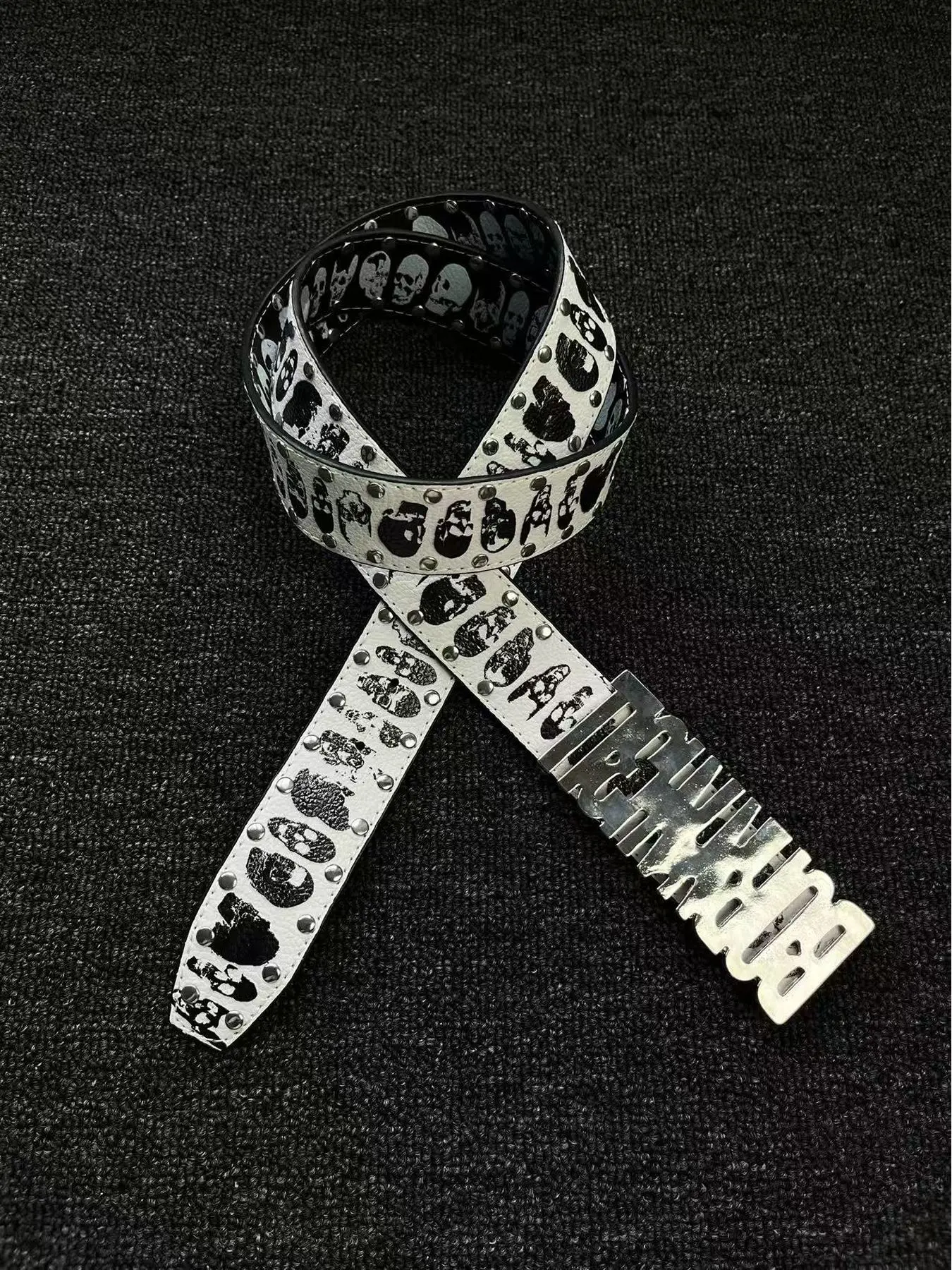 Women's or men's Unisex PU Street Retro Leather Belt with Western Cowboy Girl Design, Multifunctional Fashion Belt, Decorative Commuter Strap, Inspired by Rock-Style Retro Buckles, Y2K Punk Trend, Stylish Everyday Look, Suitable for Summer, School, Fall,