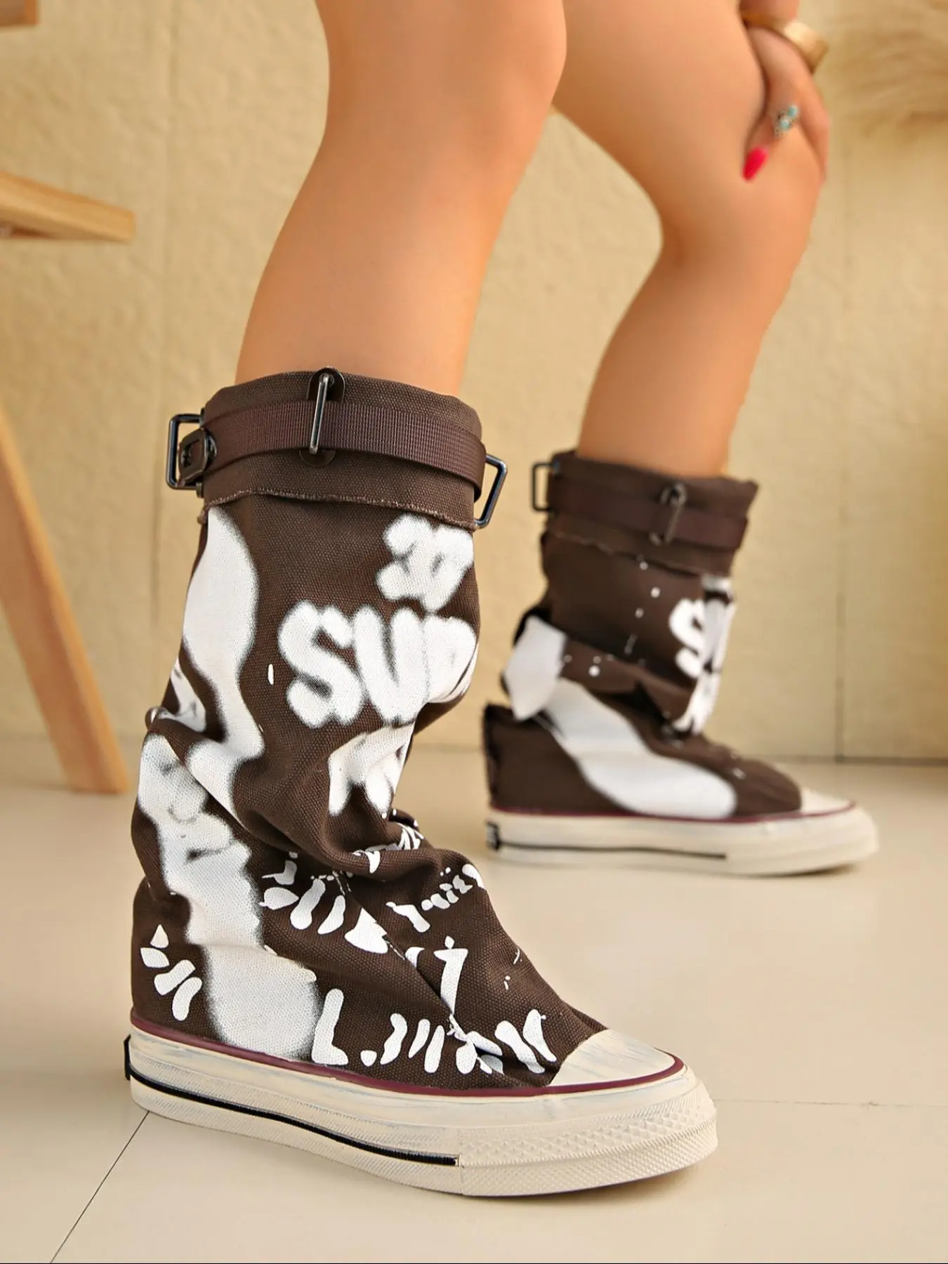 Women's High Top Canvas Boots, Adjustable Metal Buckle, Non-Slip Rubber Sole, Street Style, Casual Fashion Shoes for All Seasons, Fashionable Boots