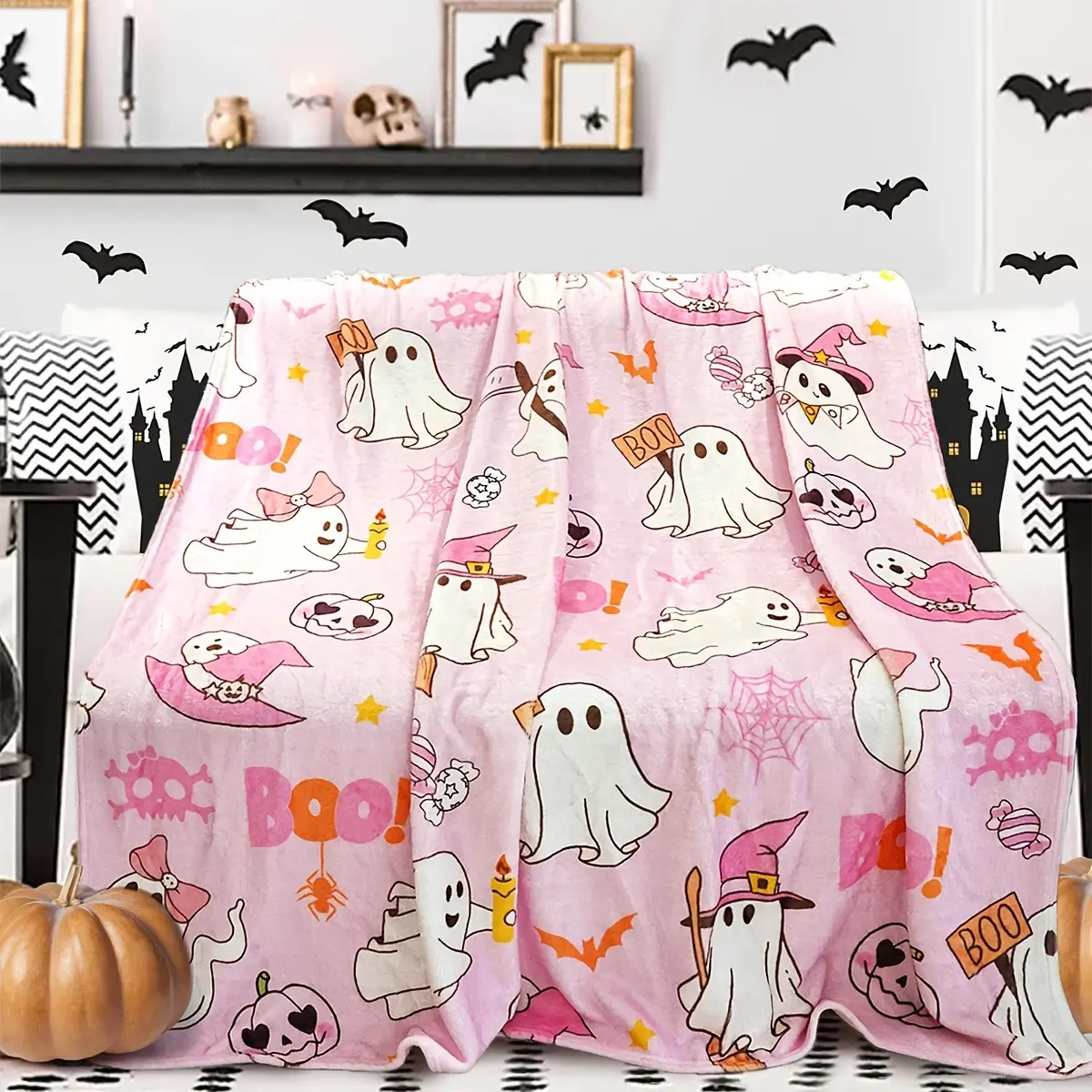 1PC Pink Cute Ghost All Over Print Flannel Blanket, Light Pink Background Bow Witch Hat Pumpkin Bat Spider Web Boo Text Soft Throw Blanket, Pastel Halloween Lover Nap Cover For Sofa Office, All Season Sweet Girl Holiday Decor Bed Throw