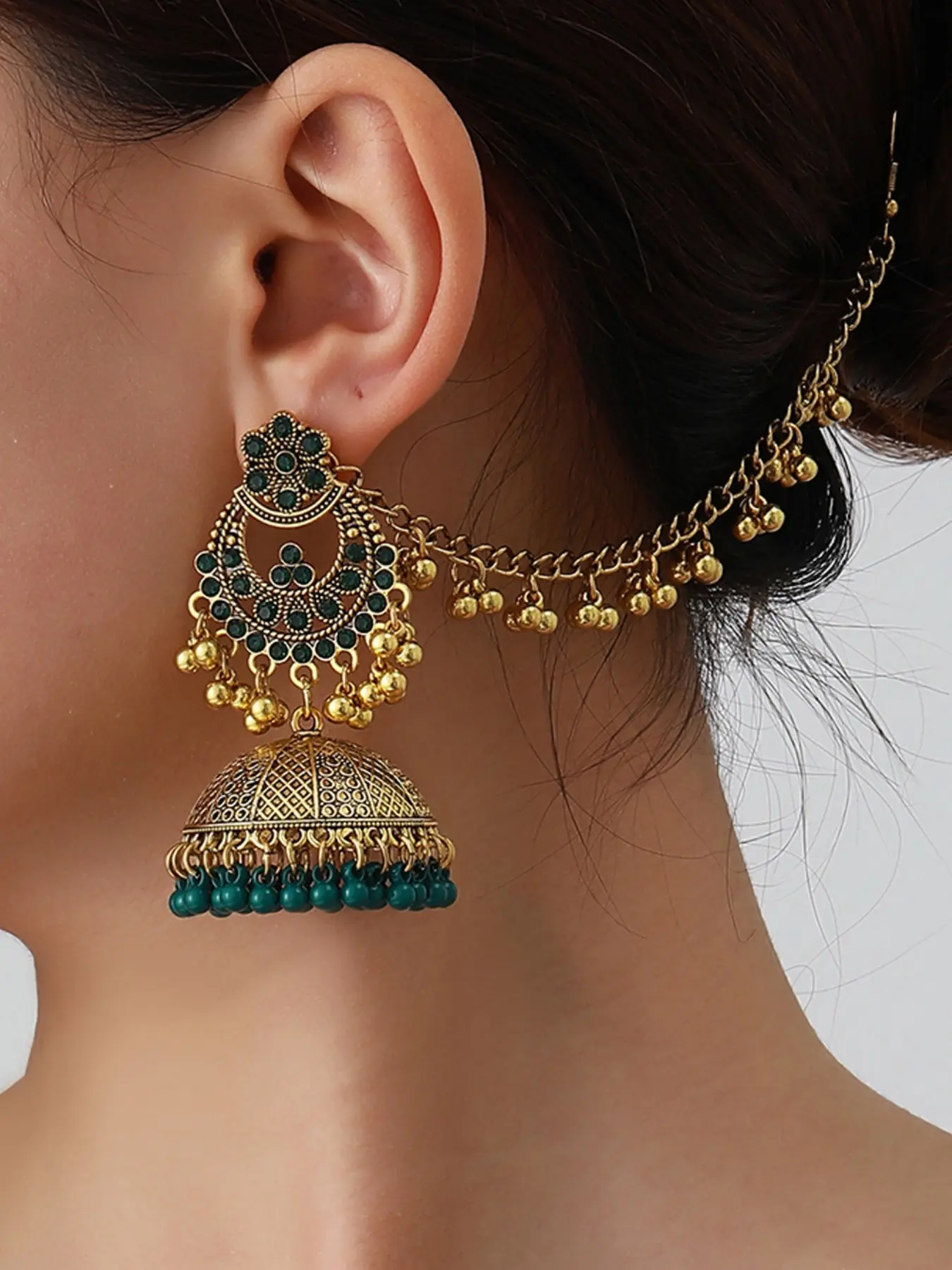 Vintage Ethnic Style Rhinestone Bell Fringe Earrings, High-End Bold Ear Jewelry, Pair of Hair Clip Earrings, Fashion Accessory, High Quality Earrings