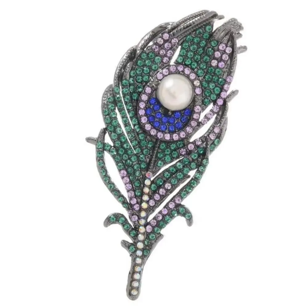 Vintage Peacock Feather Brooch for Women Retro Rhinestone Pearl Corsage Luxury Crystal Brooch Pins Suit Coat Jewelry Accessories