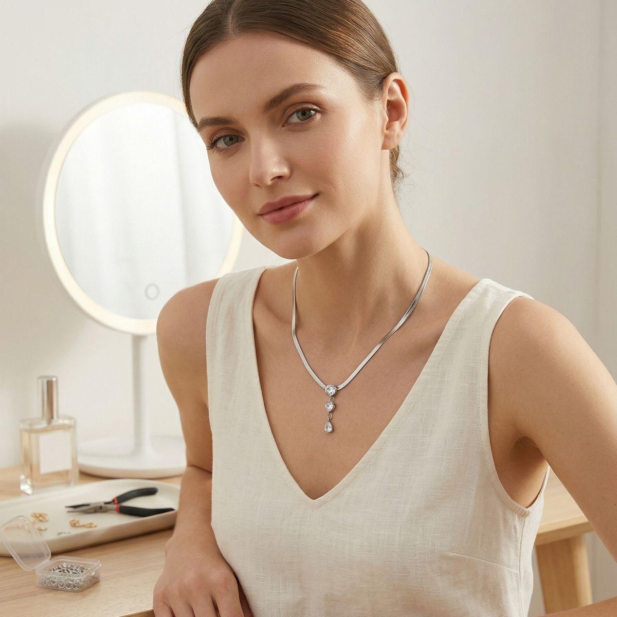 Herringbone Chain Necklace for Women Adjustable Pendant Rhinestone Jewelry Elegant Accessories for Mother's Day Gifts and Anniversary