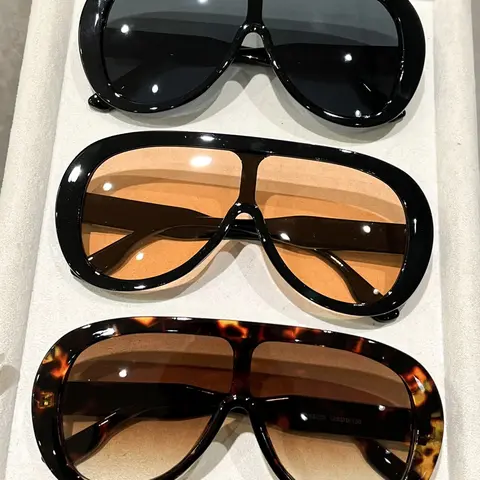 3 Pairs Fashionable Women's Uv Protective Trendy Styling Sunglasses, Stylish Shades, Uv400 Protection, Ideal for Daily Use, Office, Travel, Driving, Outdoor Activities, Driving Eyewear