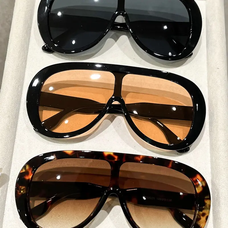 3 Pairs Fashionable Women's Uv Protective Trendy Styling Sunglasses, Stylish Shades, Uv400 Protection, Ideal for Daily Use, Office, Travel, Driving, Outdoor Activities, Driving Eyewear