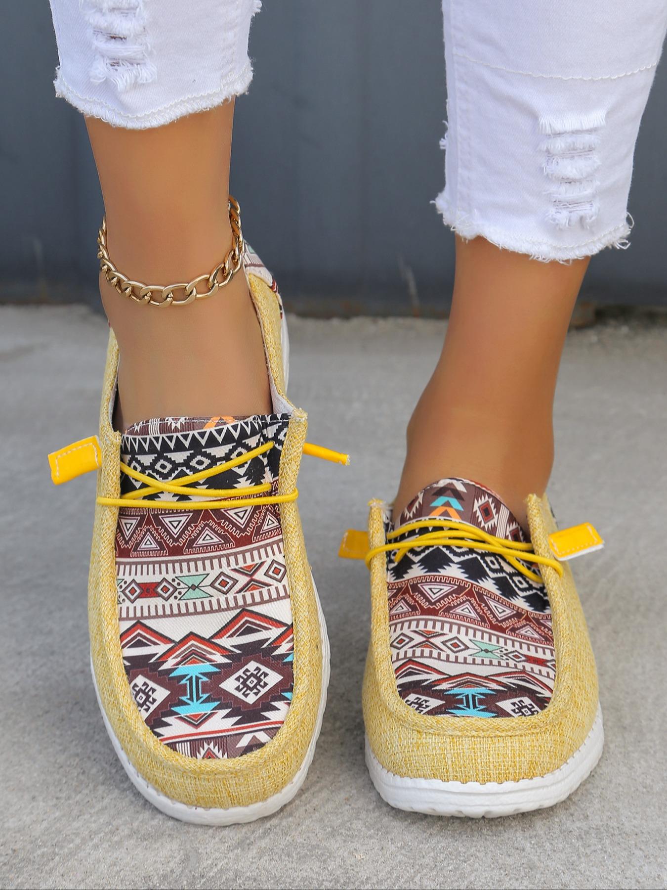 Women's Boho Style Ethnic Random Pattern Slip on Sneakers, Casual Comfortable Round Toe Shoes for Daily Wear, Perfect for Women and Outdoor, As Gift for Wife, Girl Friend, Daughter