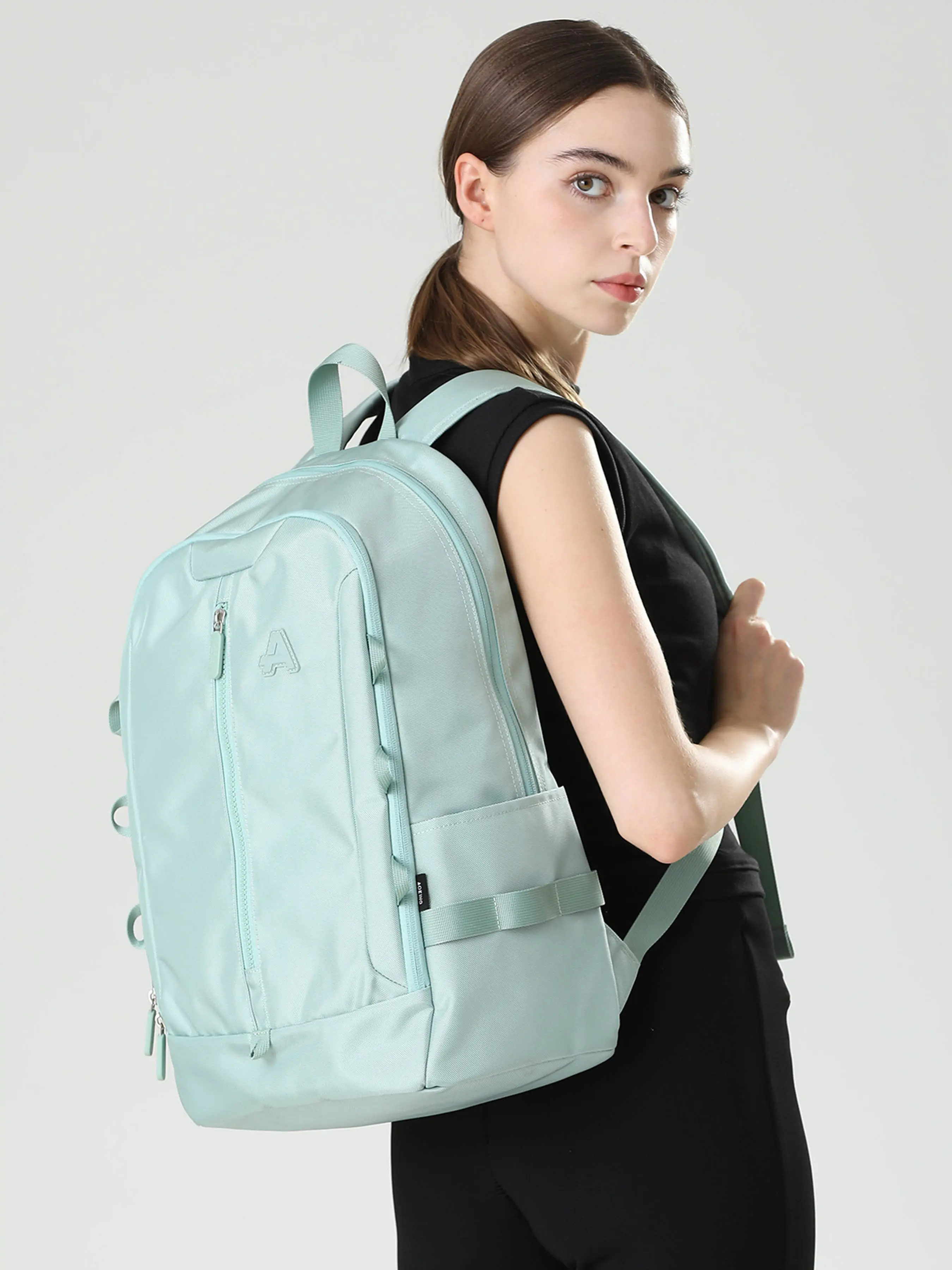 Aoking Large Capacity Casual Backpack, Multi-Color Travel Backpack for Men and Women, Lightweight Fashion Commute Bag, All Seasons Use