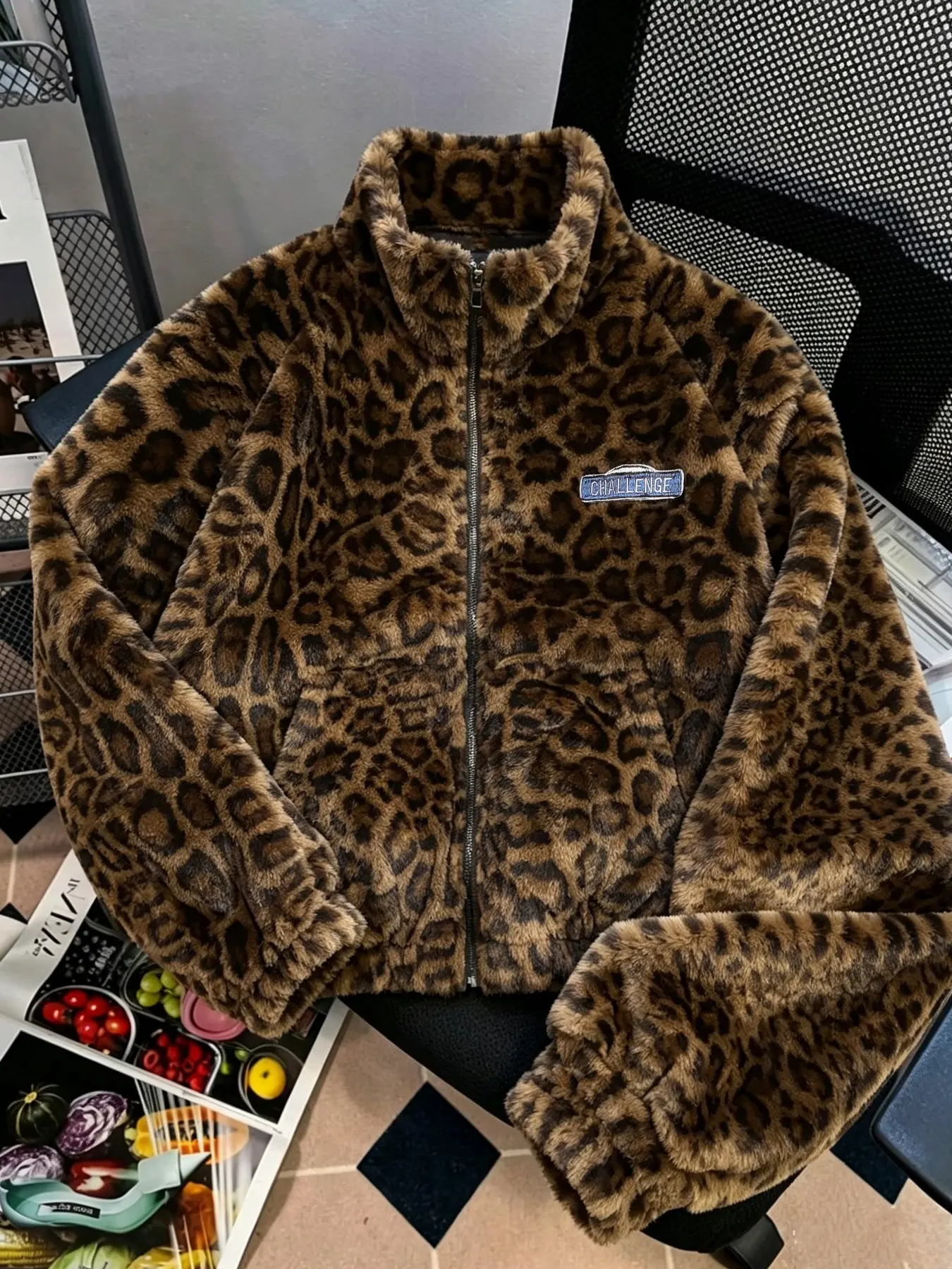 European and American Autumn Winter New Arrival Embroidered Leopard Print Zipper Open Front Long Sleeve Warm Outerwear, Unisex Couple Campus Essential