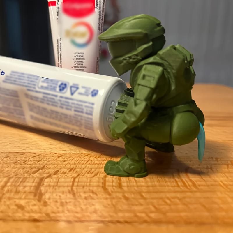 The Halo Butt Master Toothpaste Squeezer 3D-Printed Spartan Warrior Design Fun Daily Use Humor Toothpaste Squeezer Thin Non-Slip Vevor Towel Warmer Bucket Luxury Bat Toothbrush Gift vintage cans artificial wood funny desk accessory Valentine's Day Heart