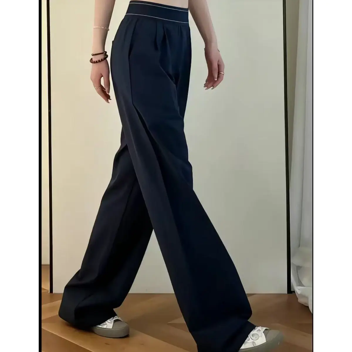 Women's Black Wide-Leg Yoga Pants - Straight Leg Casual Soft Baggy Trousers with Elastic Waist, Front Fold, and Pockets, Wide-Leg Pants
