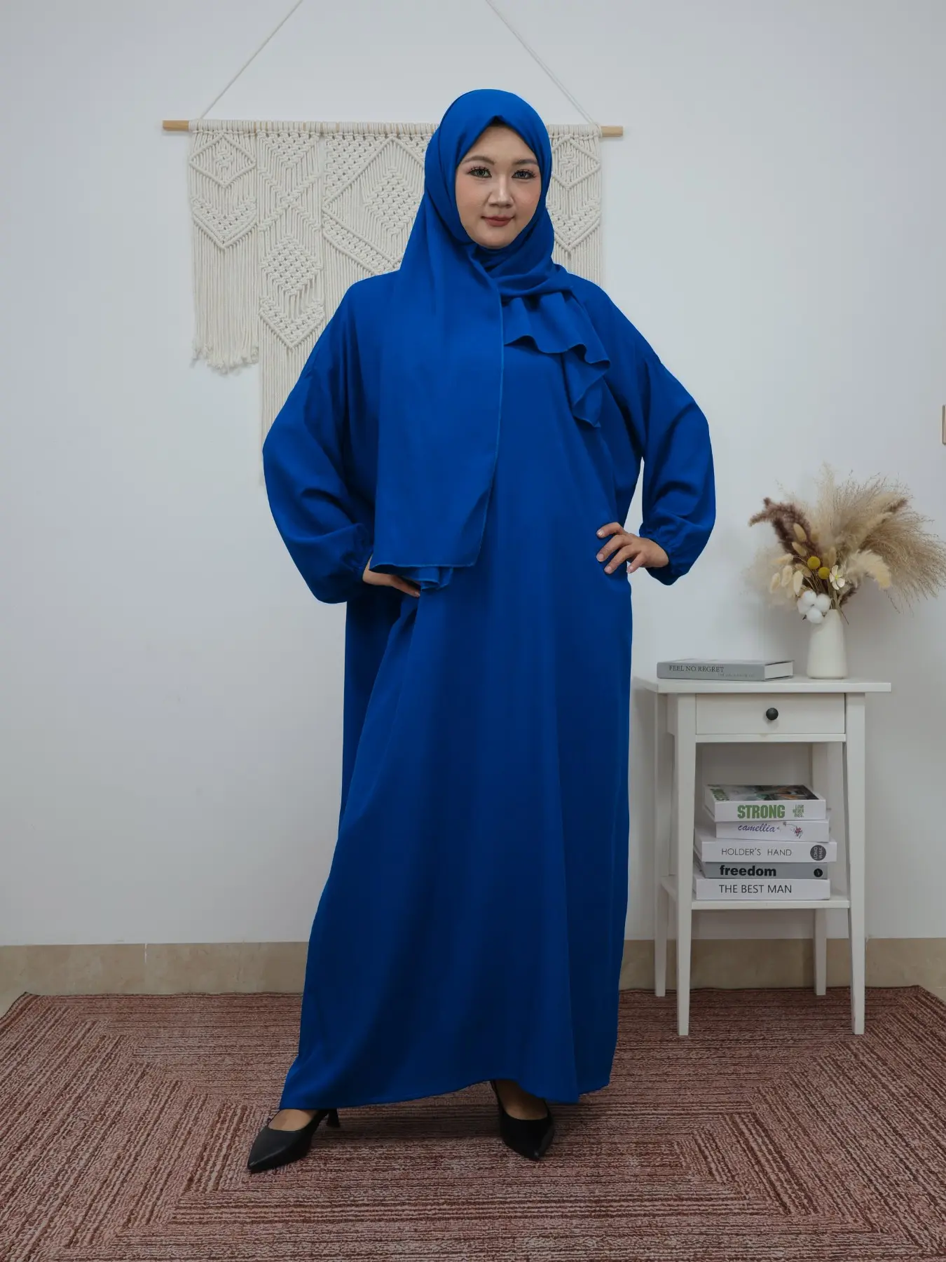 Women's Loose Fit Abaya Dress, Long Sleeve Modest Design, Plain Surface, All Seasons Wear, Ideal for Daily & Religious Occasions