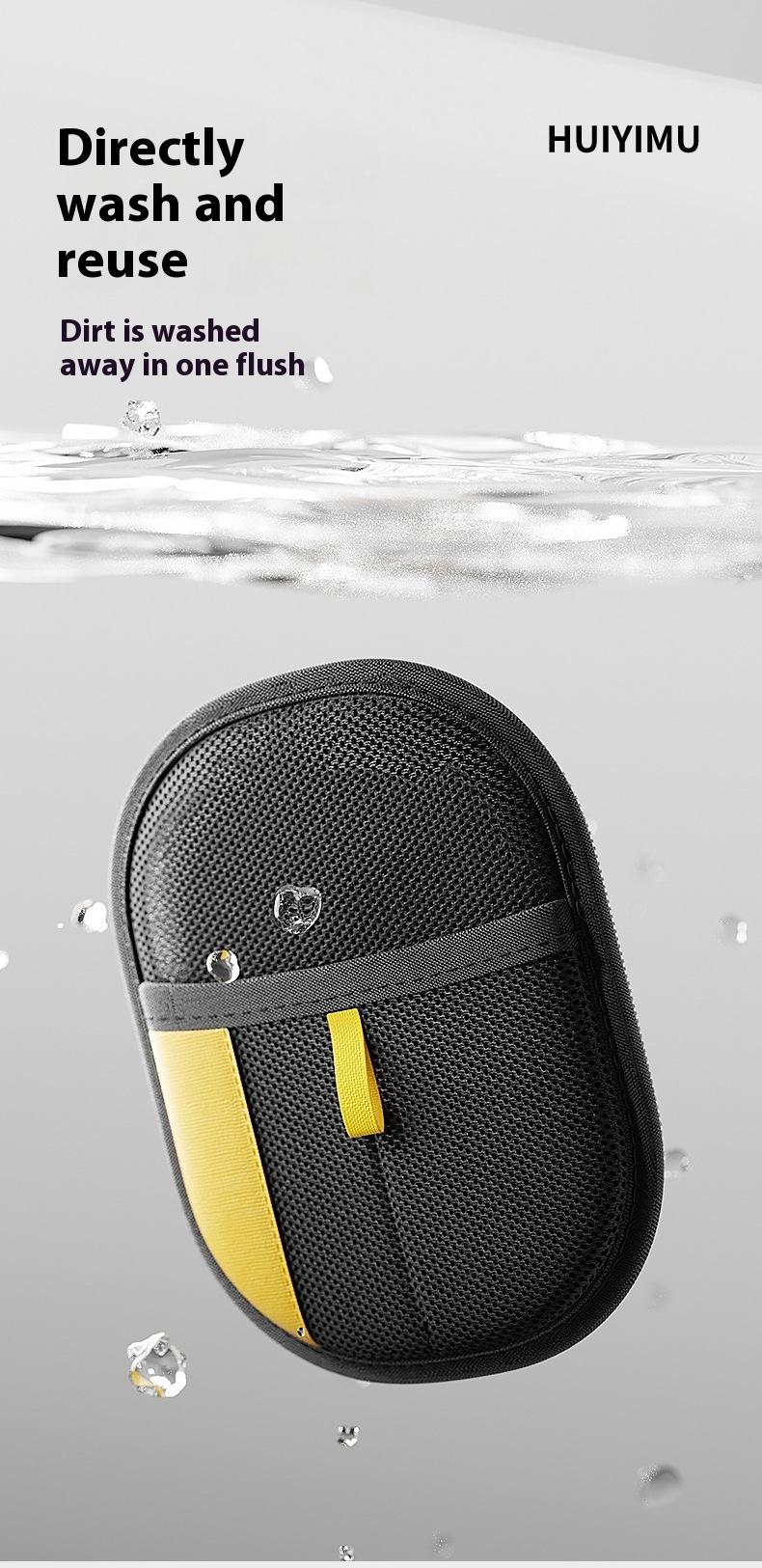 The satisfying click that removes all the cat hair