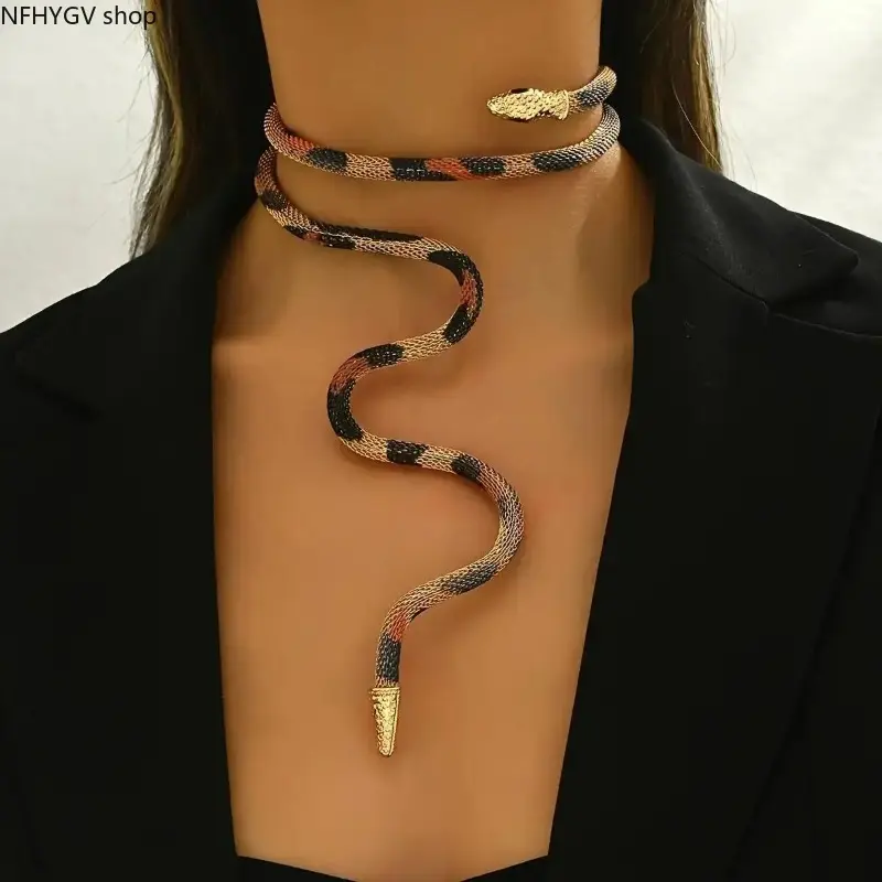 Women’s Adjustable Snake Chain Necklace, Cool Punk Style Gold Snake Pendant Designed With Black & Orange Snake Pattern On Light Beige Base, Lightweight Versatile Neck Jewelry Perfect For Daily Casual Wear And Themed Party Outfit Matching