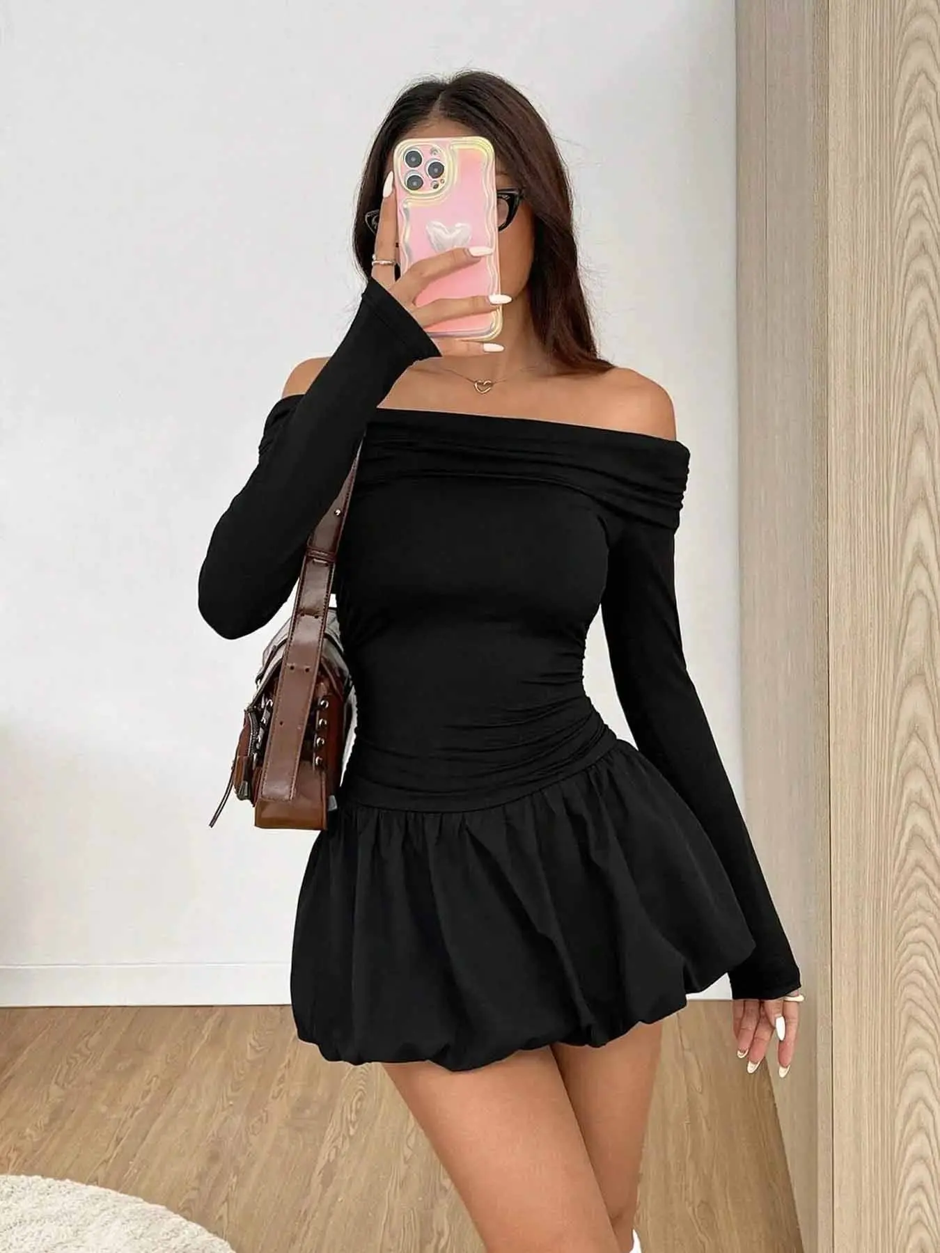 Women's Off Shoulder Ruched Long Sleeve Mini Bubble Dress, Y2K Sexy Summer Clothes Women, Slim Waist Flared Puff Hem Short Dress, Stretchy Soft Fabric Party Outfit for Club, Date Night & Going Out, 2026 Trendy Elegant Bodycon Bubble Hem Mini Dress