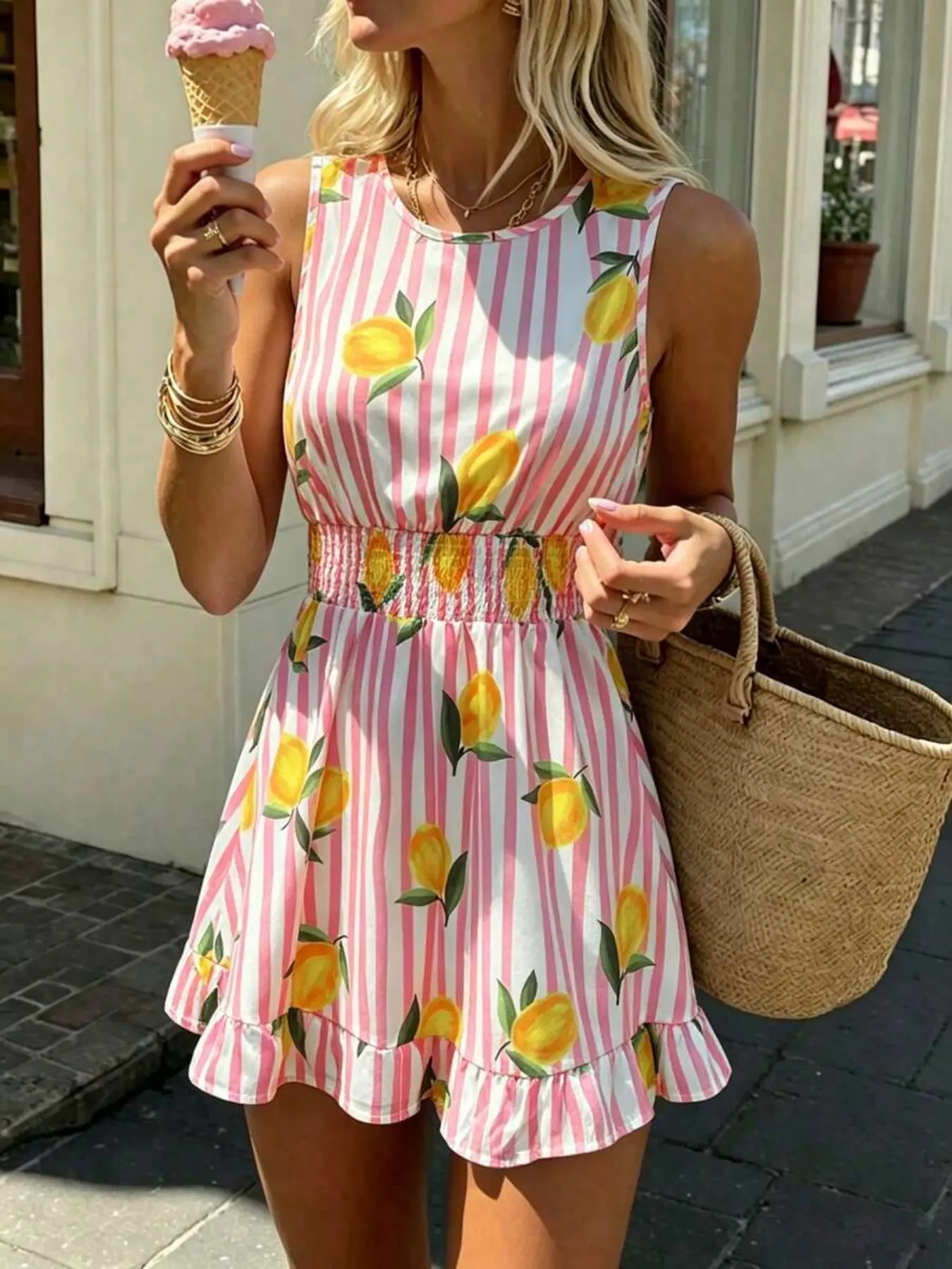 Women's Summer Round Neck Fitted Leaf Print Dress, Bohemian Style Sleeveless Party Dress, Fashionable Slimming Vacation, Boho Holiday Dress